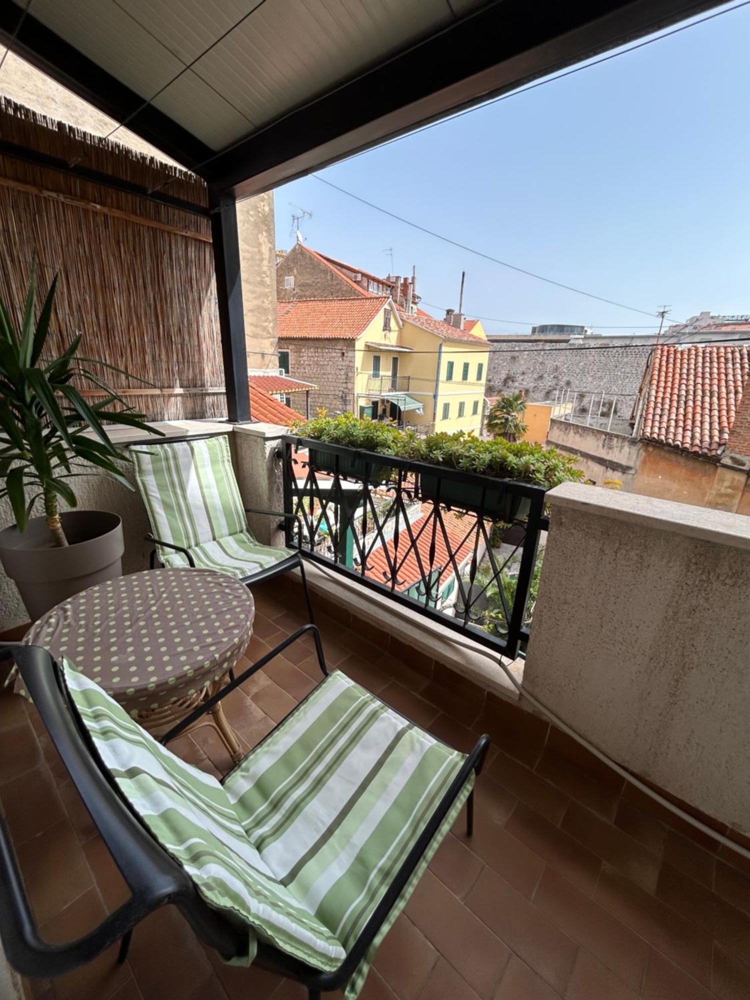Guesthouse Fjaka Split Exterior photo
