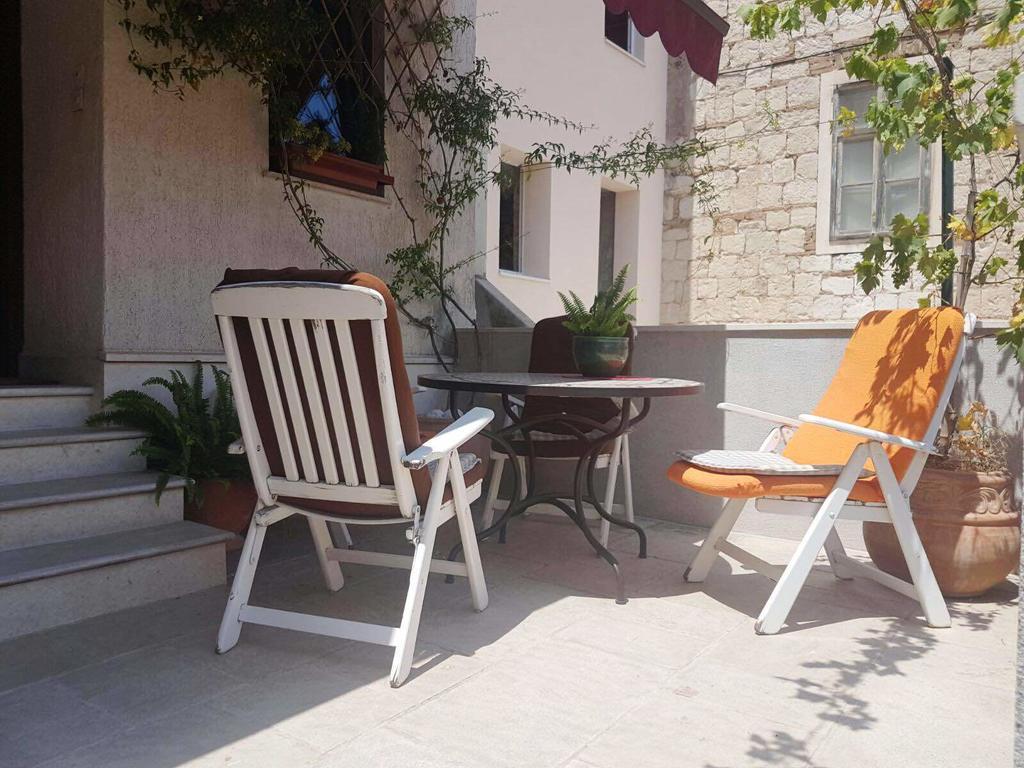 Guesthouse Fjaka Split Exterior photo